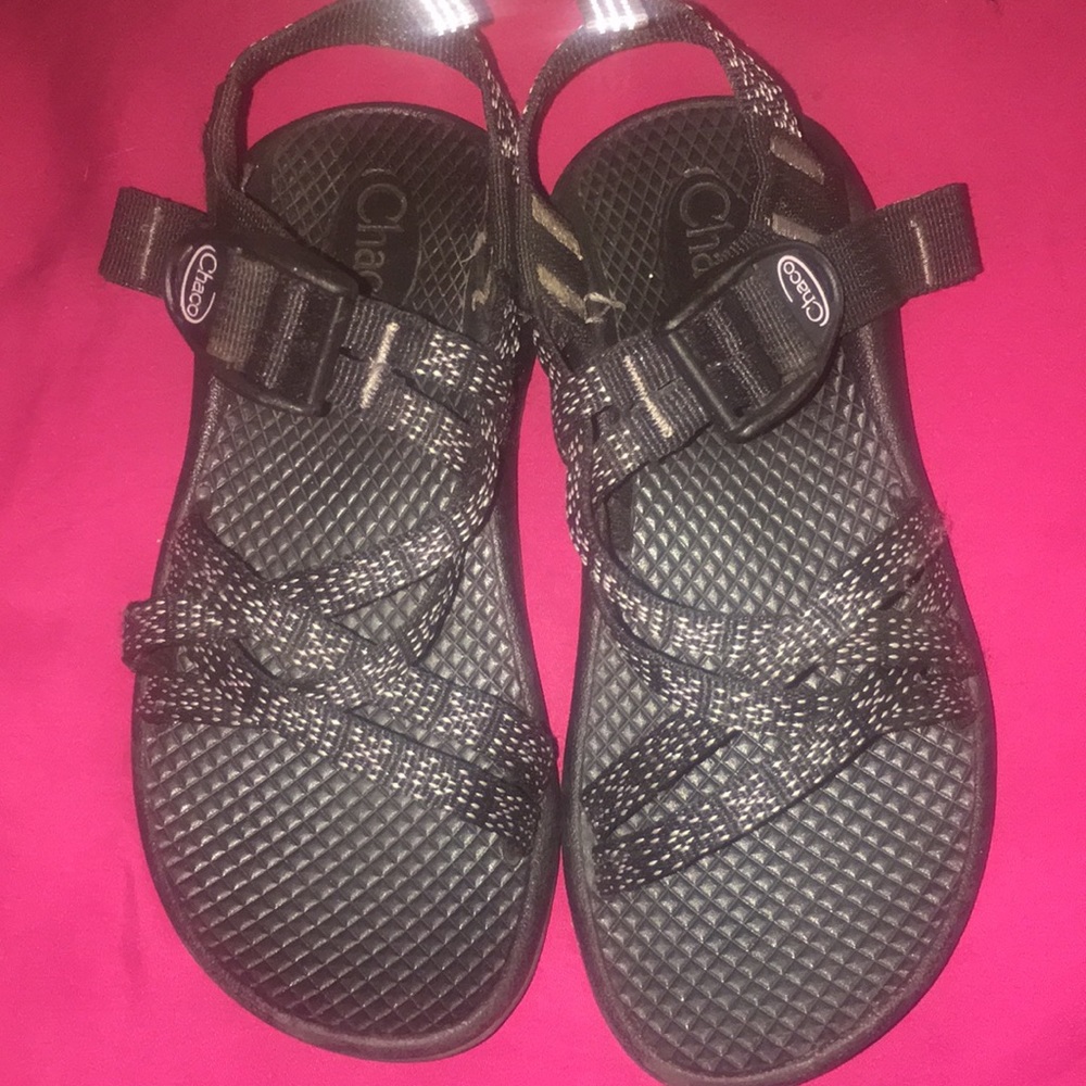 Little girls Chaco sandals